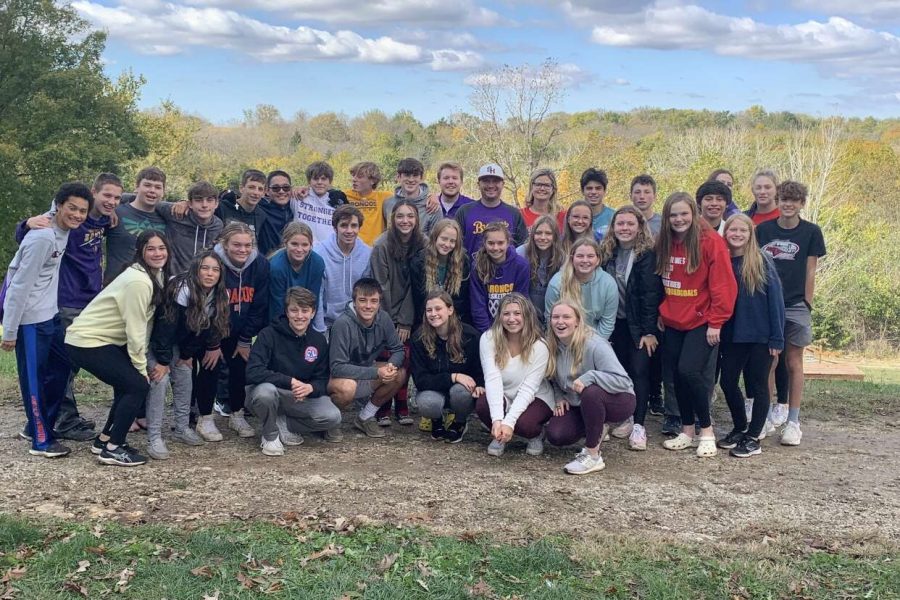 The 2021-2022 group of PALs poses for a picture before returning home from their retreat (photo submitted by L. Haney).