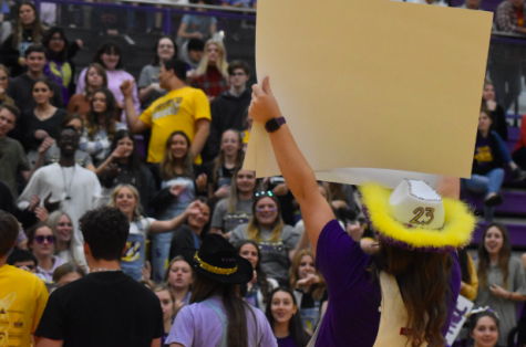 Delaney Hill, 12, hypes up the class of 2023 during the pep assembly on Sept. 23, 2022 (photo by T. Elliott).