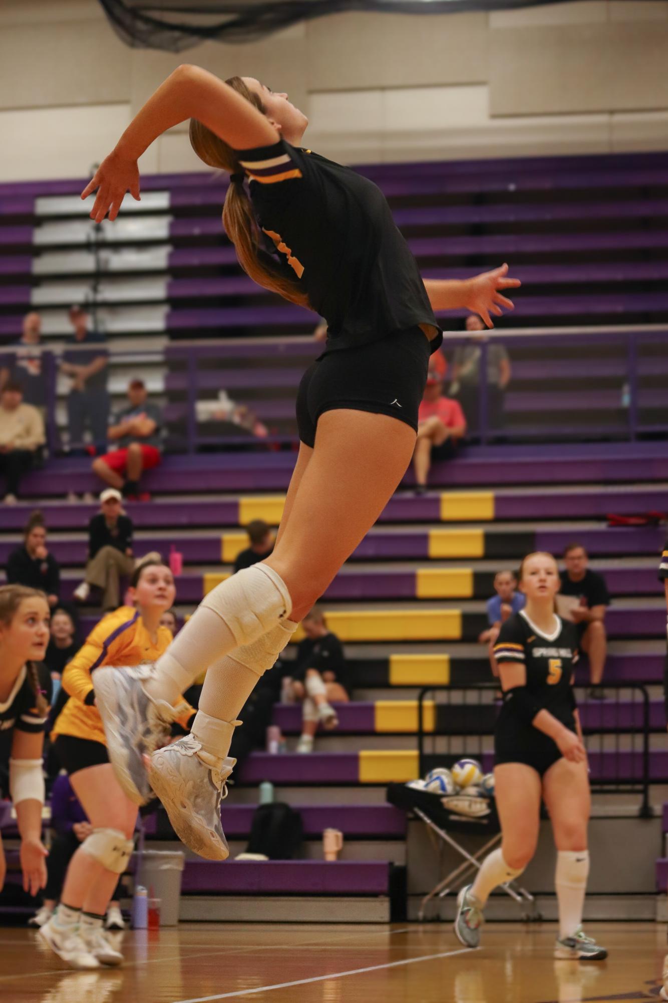 Feature Gallery: Tennis + Volleyball Sept. 4 - Oct. 17