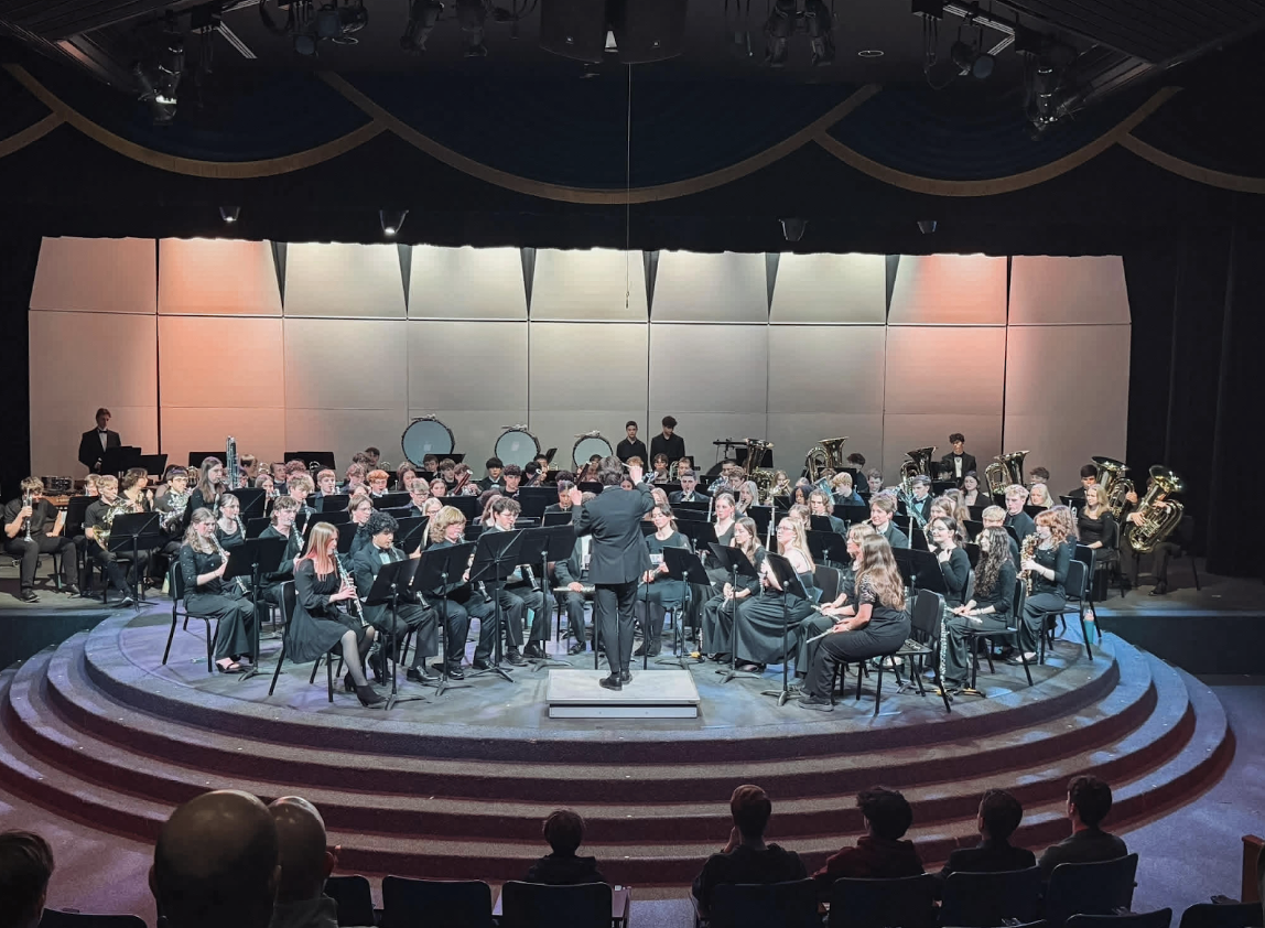Sharing the stage with Robinson Secondary School brought excitement to the performance. The collaboration highlighted teamwork, music, and the unforgettable atmosphere of the trip. 